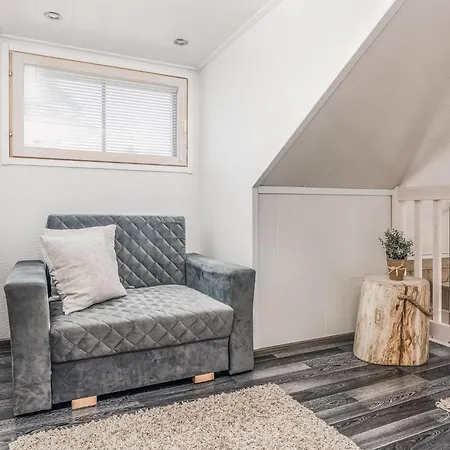 Tatil Evi Tunturin Lumo By Interhome